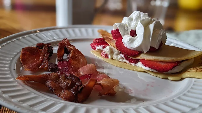 Breakfast Table at Moon River