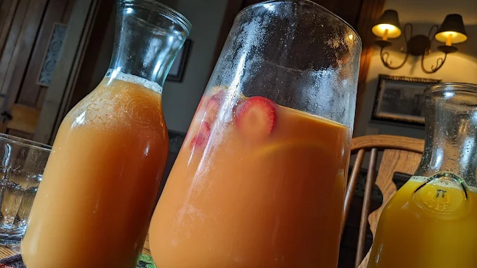 Breakfast at Moon River